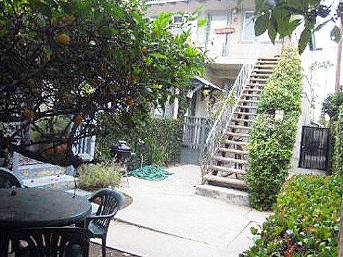 More Photos Of 1511 12th St, Santa Monica Multifamily For Sale