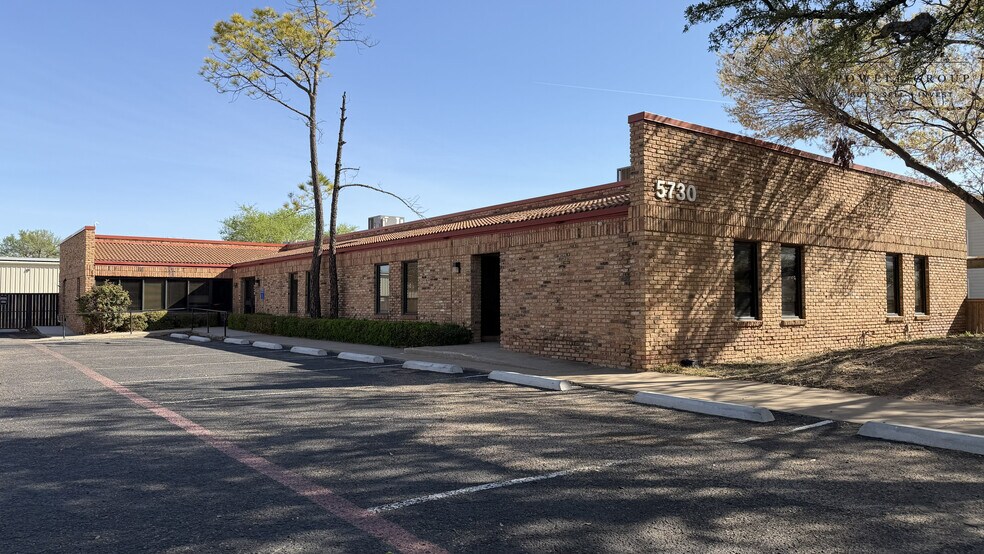 More Photos Of 5730 66th St, Lubbock Medical For Sale