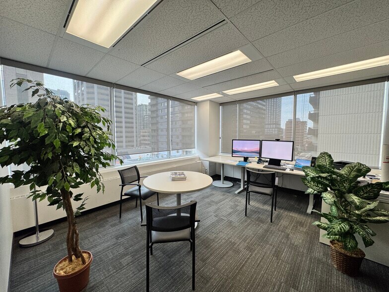 More Photos Of 900 6th Ave SW, Calgary Office Residential For Sale