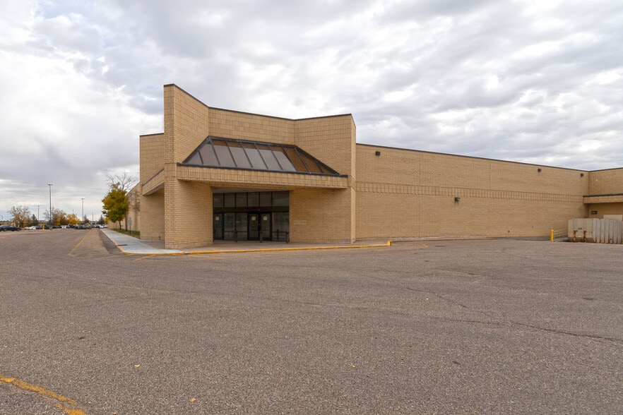 More Photos Of 1400 Dell Range Blvd, Cheyenne Unknown For Lease