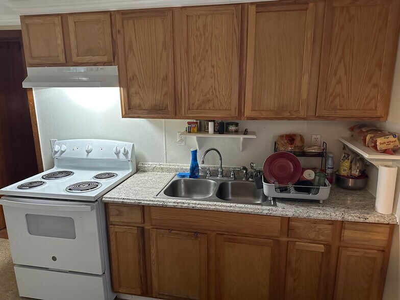 More Photos Of 2345 Cedar St, Holt Apartments For Sale