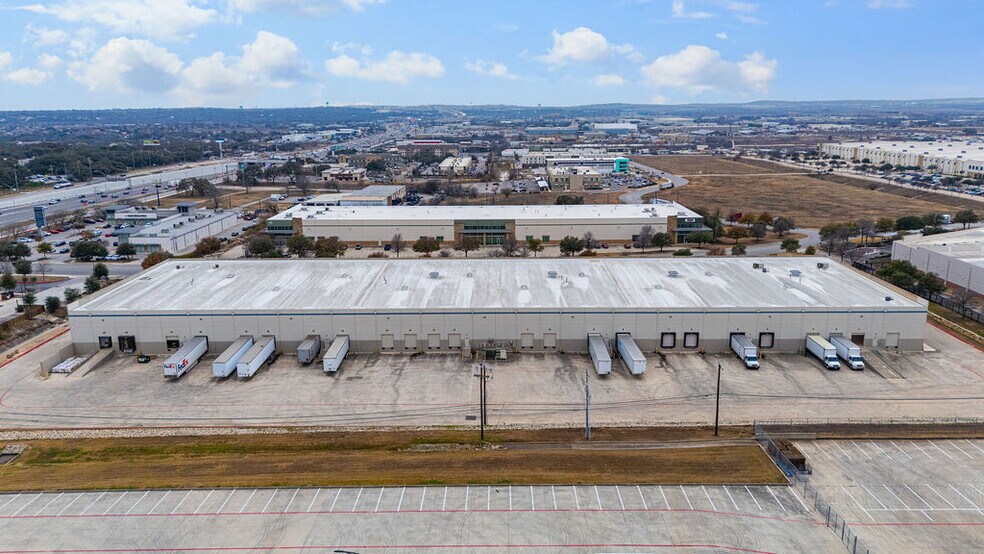 More Photos Of 5500 Mid Cities, Schertz Warehouse For Lease