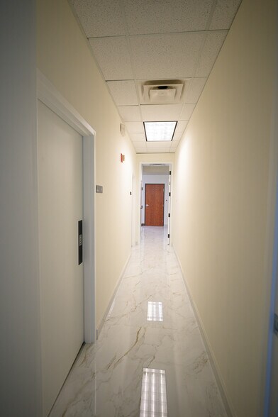 More Photos Of 9226 Teddy Ln, Lone Tree Office For Lease