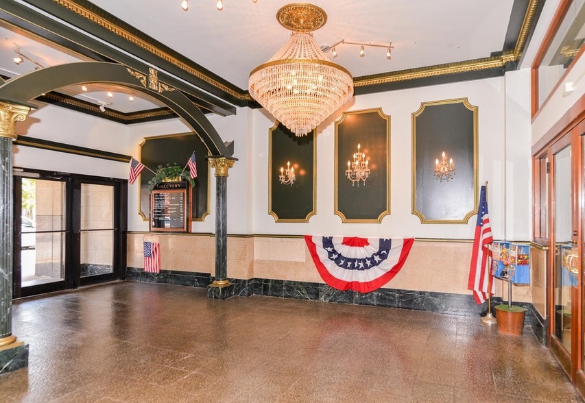 Primary Photo Of 931 Meridian St, Anderson Office For Sale