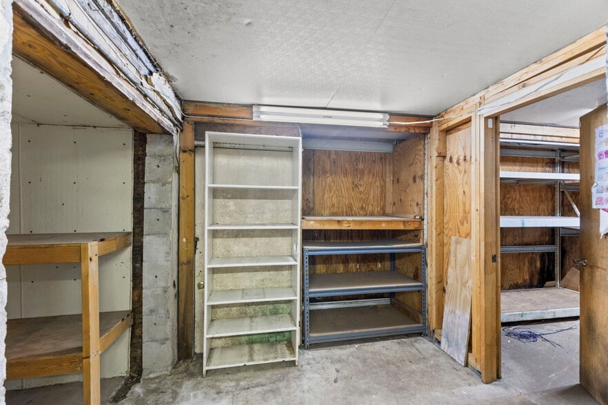 More Photos Of 5034 N Nebraska Ave, Tampa Freestanding For Sale