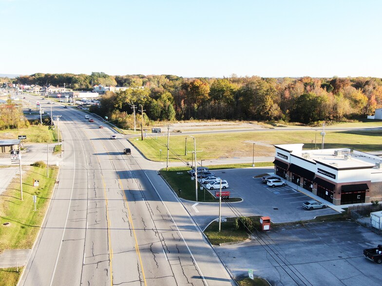 More Photos Of 1868 Hillsboro Blvd, Manchester Freestanding For Lease