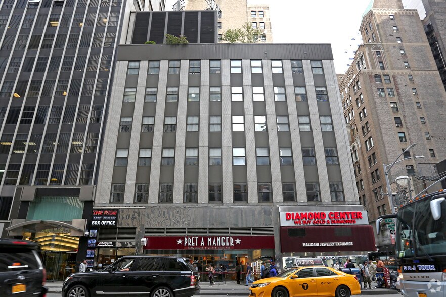 More Photos Of 1200 Avenue of the Americas, New York Office For Lease