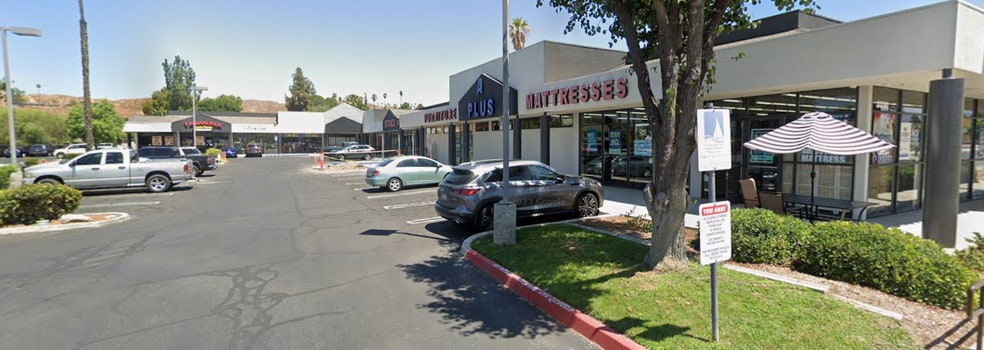 More Photos Of 3330 E Florida Ave, Hemet Unknown For Lease