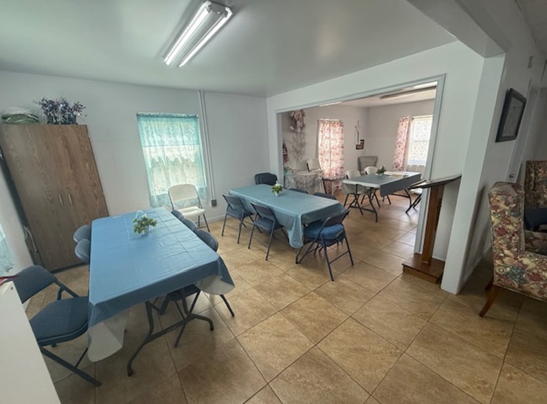 More Photos Of 8826 Trevarthon Rd, Orlando Specialty For Sale
