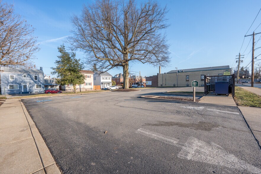 More Photos Of 600 Ligonier St, Latrobe Medical For Sale