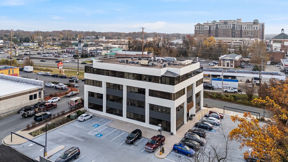 More Photos Of 2448 Holly Ave, Annapolis Medical For Lease