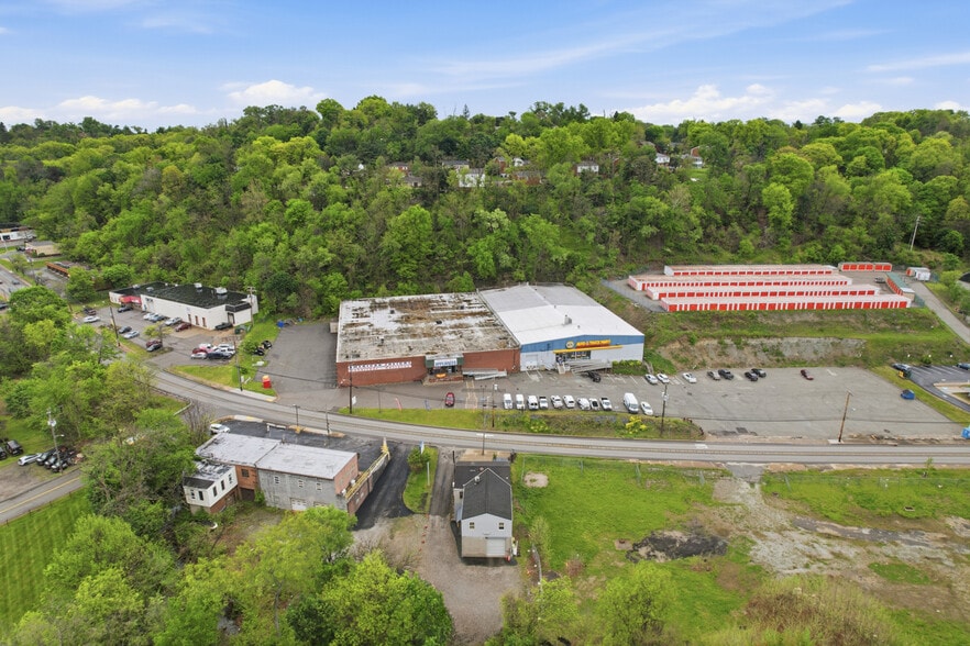 More Photos Of 508 Rodi Rd, Pittsburgh Flex For Sale