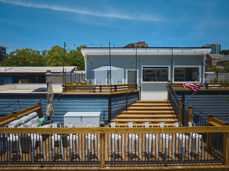 More Photos Of 81 Coxe Ave, Asheville Storefront Retail Office For Lease