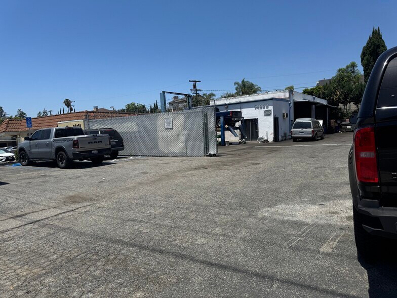 More Photos Of 14253 Imperial Hwy, La Mirada General Retail For Sale