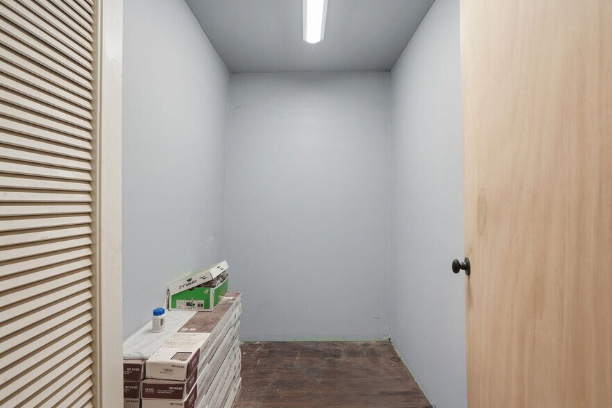 More Photos Of 201 Deer Springs Loop, Burnet Flex For Sale