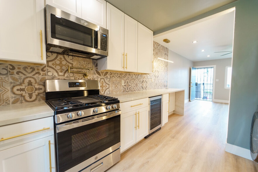 More Photos Of 4518-4524 Kansas St, San Diego Apartments For Sale