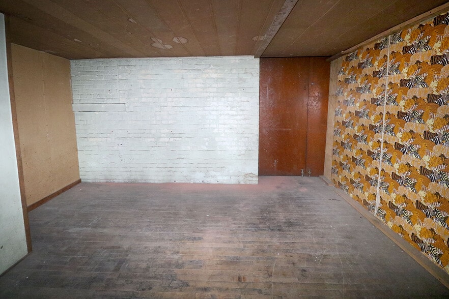 More Photos Of 312 N 7th St, Steubenville Warehouse For Sale