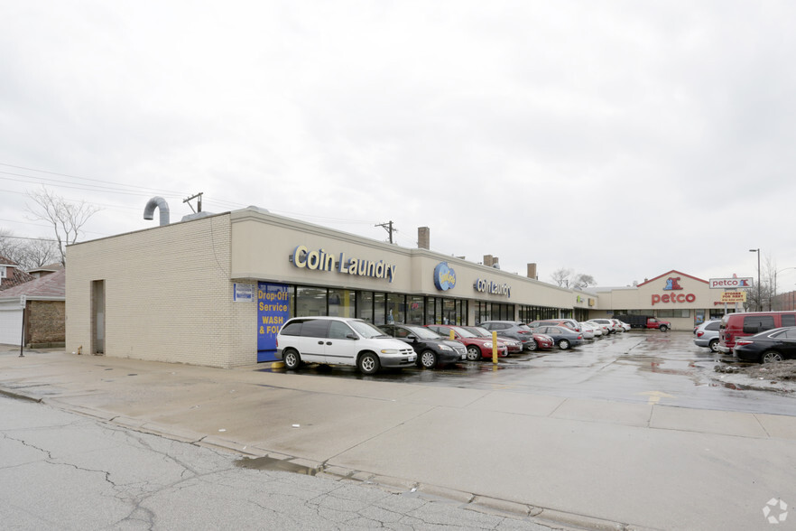 Primary Photo Of 6200-6240 N Western Ave, Chicago Freestanding For Lease