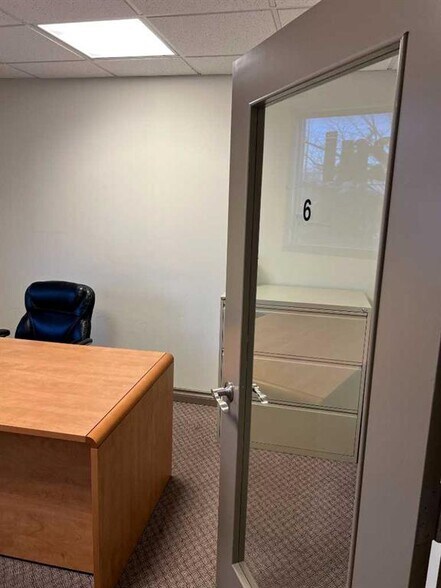 More Photos Of 7 Westwinds Cres NE, Calgary Storefront Retail Office For Lease