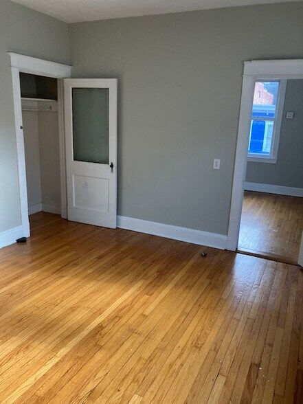 More Photos Of 80-82 Maryland Ave, Annapolis Storefront Retail Residential For Sale