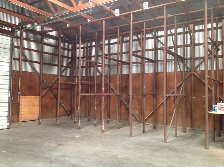 More Photos Of 469 Nehalem St, Clatskanie Warehouse For Lease