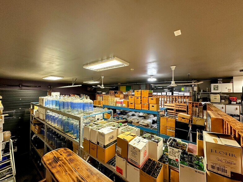 More Photos Of 1156 Rocky Creek Rd, Ladysmith Flex For Sale