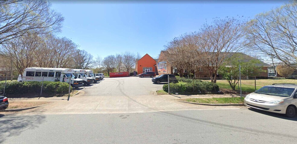 More Photos Of 1031 Highland Ave, Winston-Salem Lodge Meeting Hall For Sale