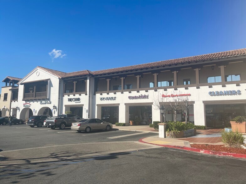 More Photos Of 26527-26351 Agoura Rd, Calabasas Storefront For Lease