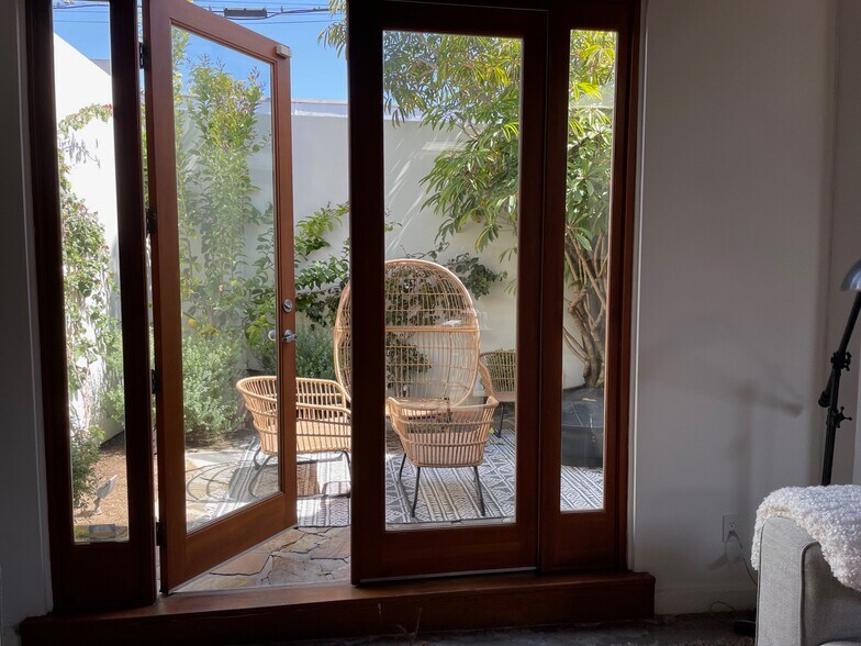 More Photos Of 612-624 Hampton Dr, Venice Loft Creative Space For Lease