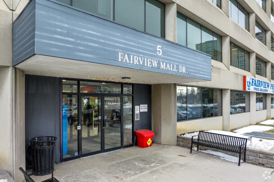 More Photos Of 5 Fairview Mall Dr, Toronto Medical For Lease