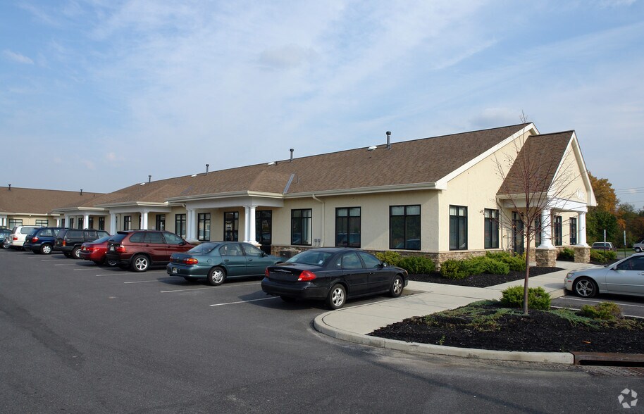 More Photos Of 545 Beckett Rd, Logan Township Medical For Lease