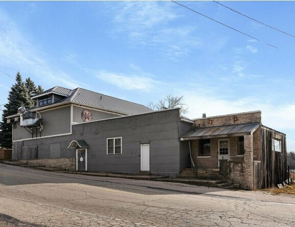 More Photos Of 30 Main St, Mayville Restaurant For Lease