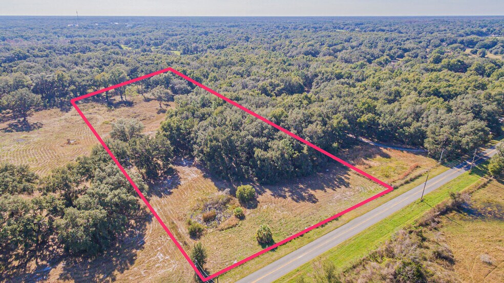 More Photos Of 864 W Clarke St, Wildwood Land For Sale