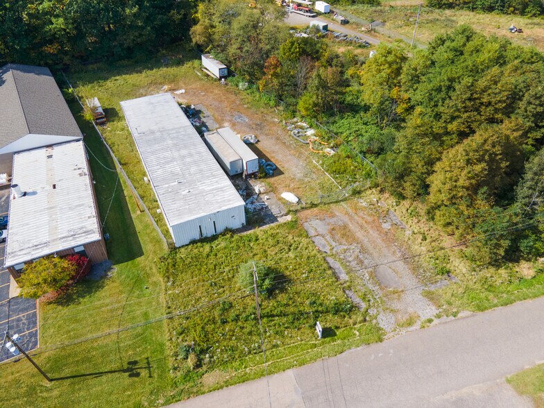 More Photos Of 3050 Gale Dr, Hubbard Light Distribution For Sale