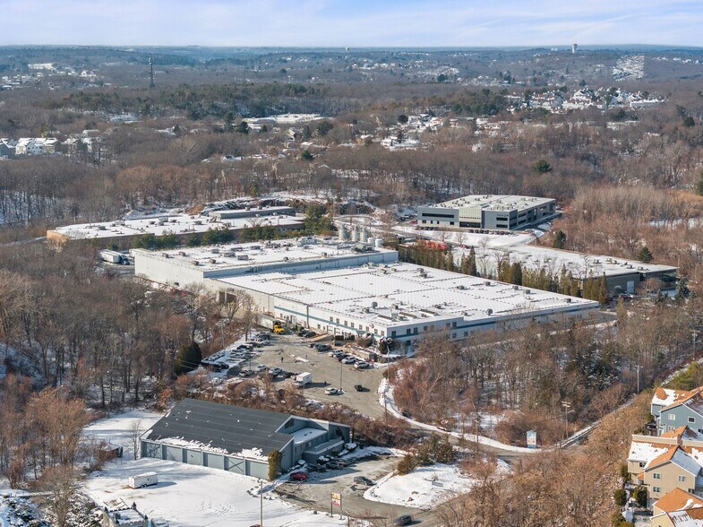 More Photos Of 96 Swampscott Rd, Salem Warehouse For Sale