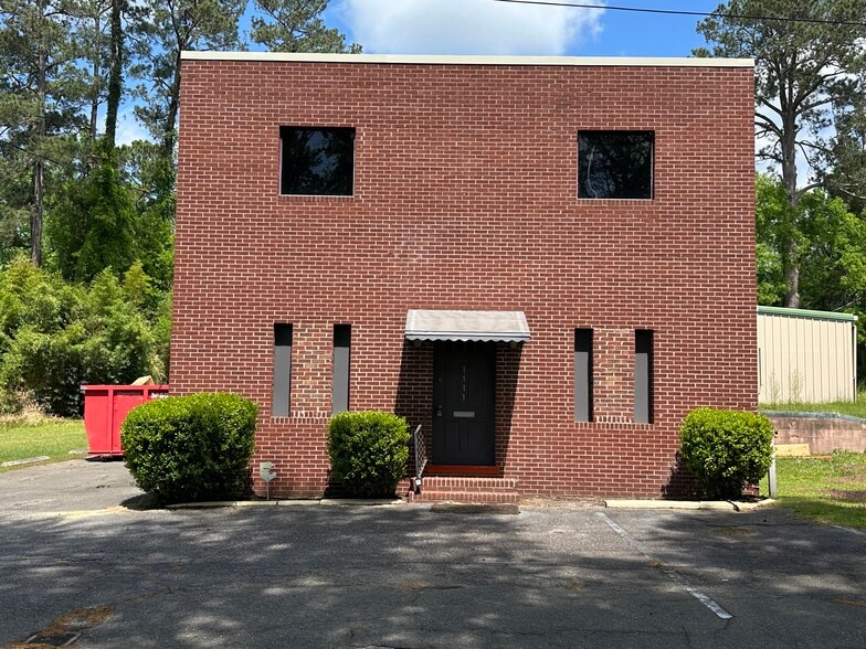 More Photos Of 1111 Miller Ave, Columbia Office Residential For Sale