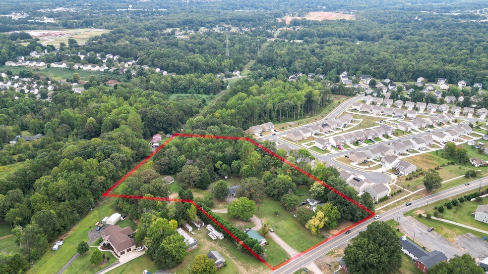 More Photos Of 2209 Charlotte Hwy, Mooresville Land For Sale