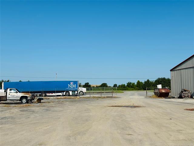 More Photos Of 2700 S 32nd St, Muskogee Industrial For Sale