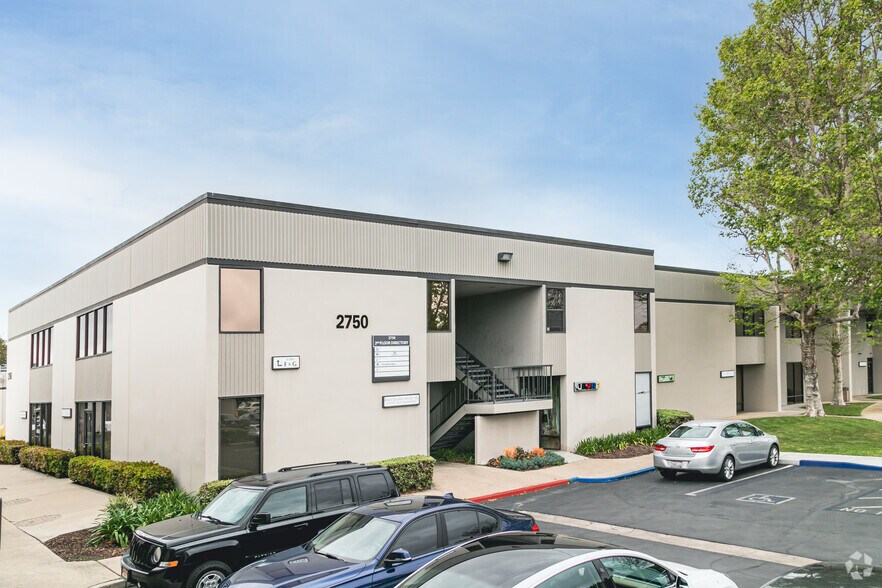 More Photos Of 2730 S Harbor Blvd, Santa Ana Unknown For Lease