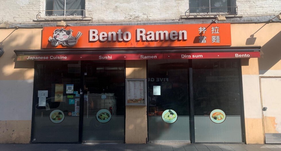 Primary Photo Of 29-31 Parkway, London Restaurant For Lease