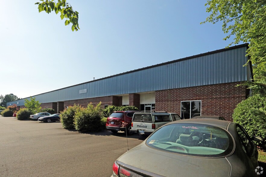 More Photos Of 125 International Dr, Morrisville Manufacturing For Sale