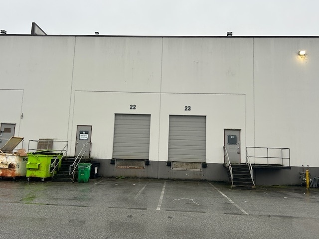 More Photos Of 1600-1610 Derwent Way, Delta Warehouse For Lease