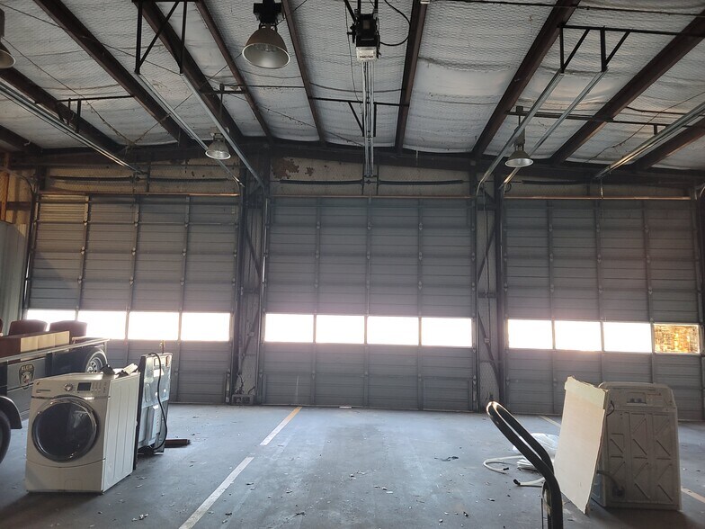 More Photos Of 16607 Kleinwood dr, Spring Warehouse For Sale