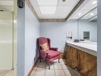 More Photos Of 5040 N 2nd St, Loves Park Restaurant For Sale