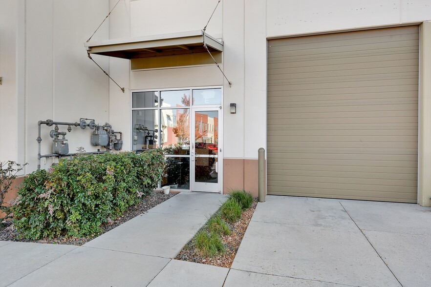 More Photos Of 5545 W 56th Ave, Arvada Light Distribution For Lease