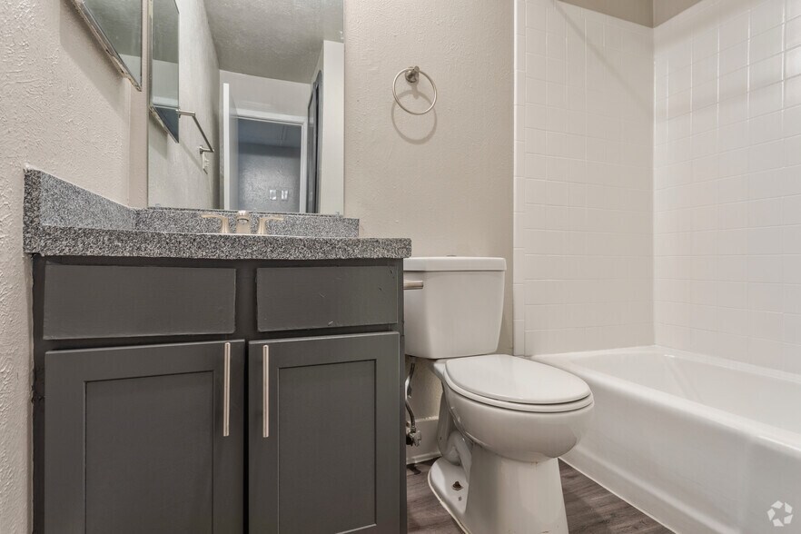 More Photos Of 834 Timberlake Dr, Arlington Apartments For Sale