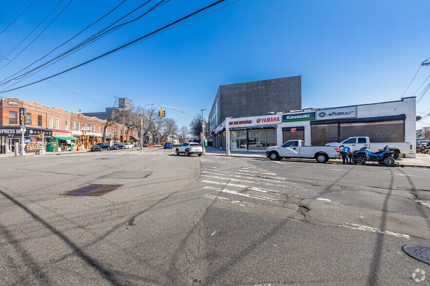 More Photos Of 22202 Jamaica Ave, Queens Village Auto Dealership For Sale