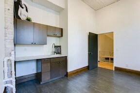 More Photos Of 2220-2226 N Central Ave, Saint Anthony Storefront Retail Office For Lease