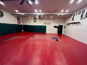 More Photos Of 646 E Washington St, New Castle Storefront For Sale