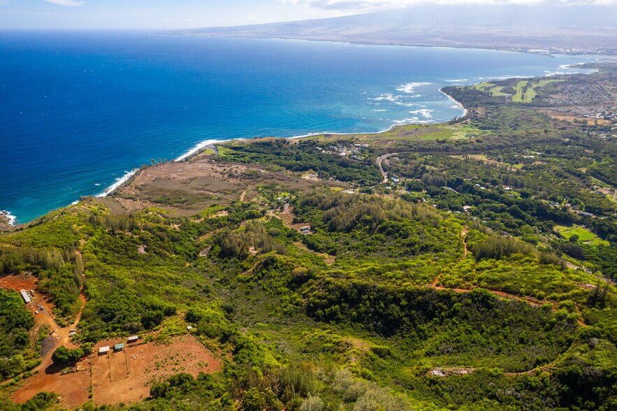 More Photos Of 0 Kahekili Hwy, Wailuku Land For Sale